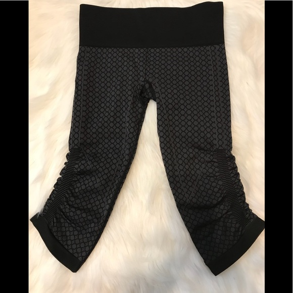lululemon athletica Pants - Lululemon In The Flow Crop II Heathered Deep Coal
